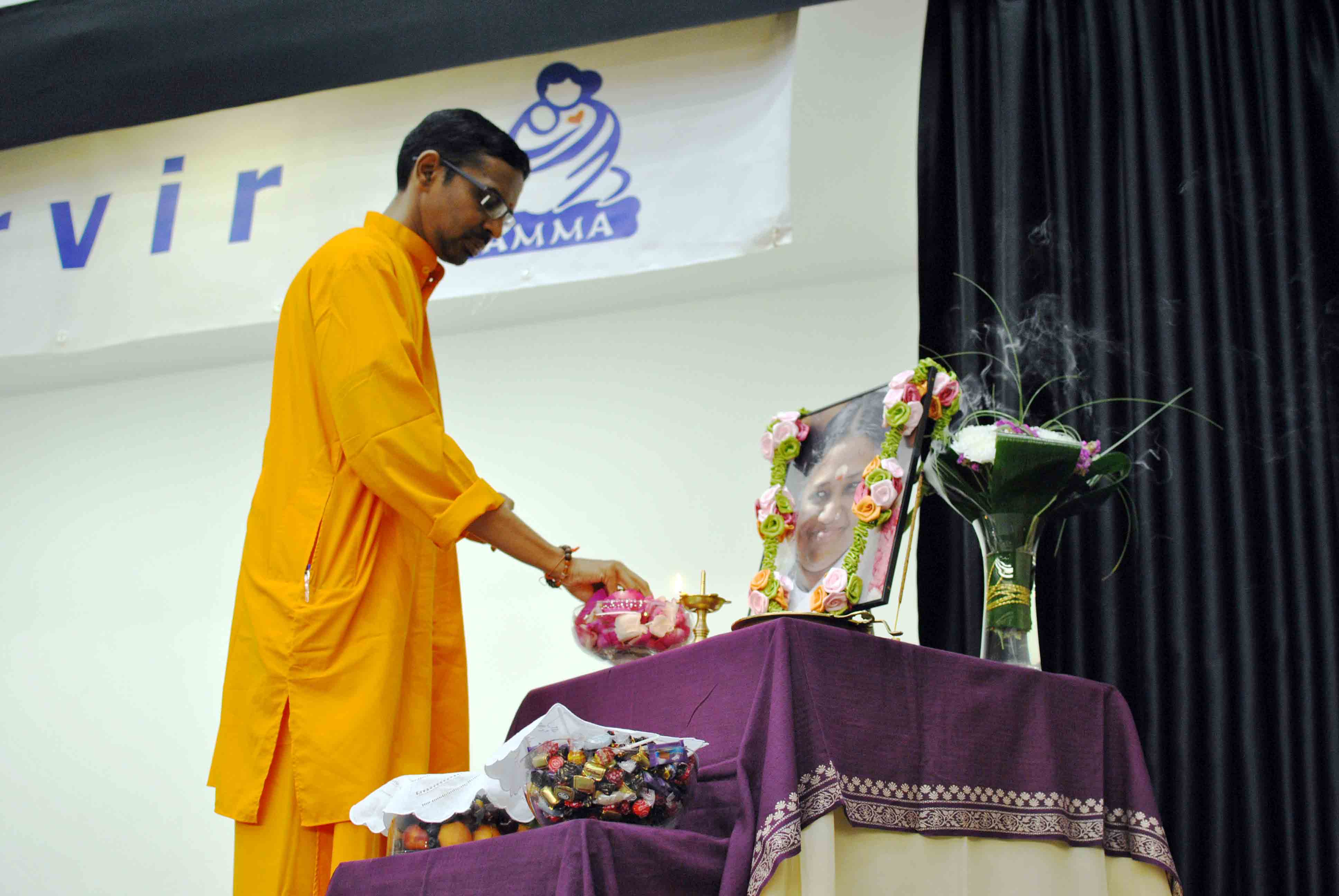 Br.Shubamrita-Lisboa16-6-15