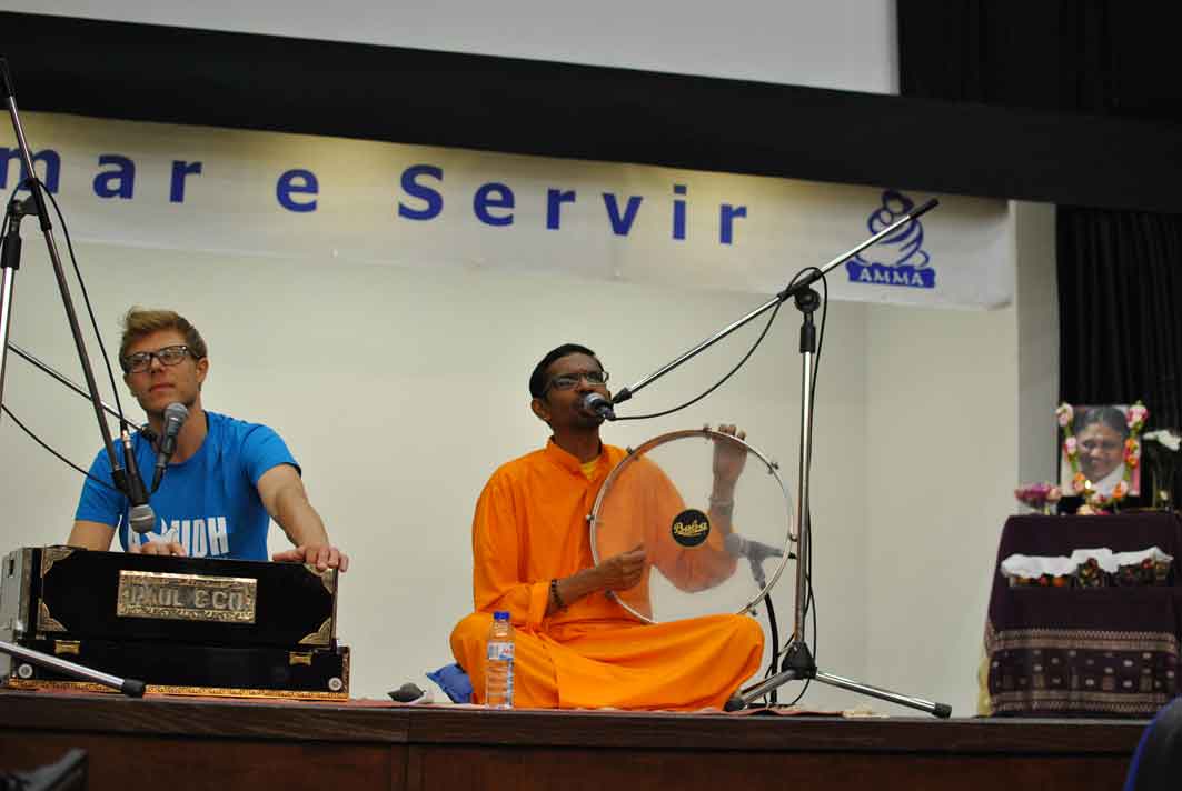 Br.Shubamrita-Lisboa16-6-15